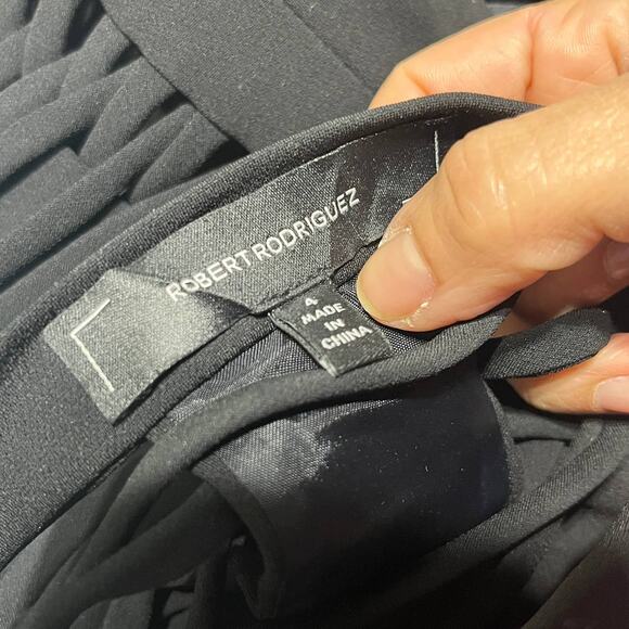 Robert Rodriguez Women's Black Sleeveless V-Neck Mermaid Gown Size 4 - Picture 4 of 8